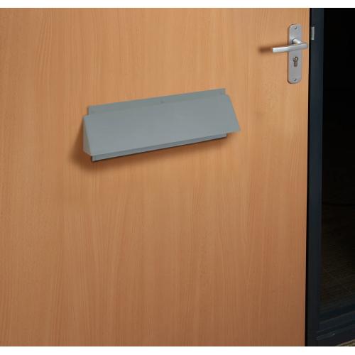 Brievenbusbeveiliging staal RAL9006 zilvergrijs 345x95x65mm product photo https://media.isero.nl/Isero-IseroNL-Site/images/L/12438420_1.jpg L