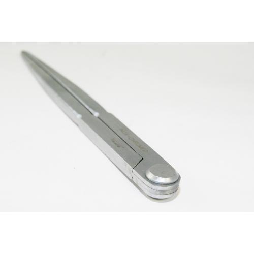 Steekpasser staal vierkante benen 200mm product photo https://media.isero.nl/Isero-IseroNL-Site/images/L/193003_1.jpg L