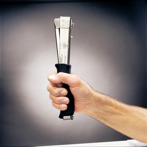 Slagniethamer rapid r11 v/nieten 140 6.8.10mm hamertacker product photo https://media.isero.nl/Isero-IseroNL-Site/images/L/211608_8.jpg L