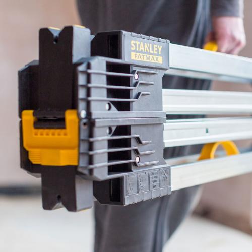 Set opvouwbare zaagbokken + gratis 2x lijmklemmen product photo https://media.isero.nl/Isero-IseroNL-Site/images/L/2277583_4.jpg L