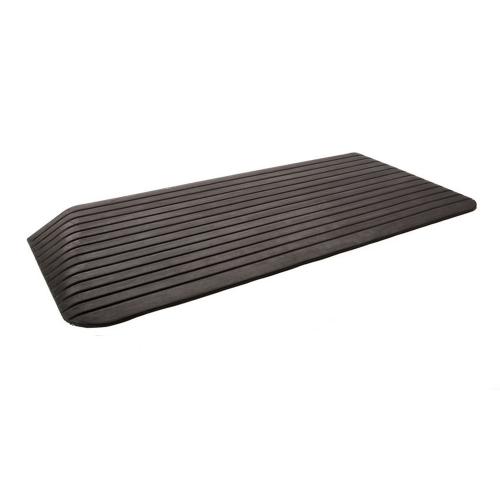 Drempelhulp schuin zwart 51mm 1080x420mm product photo https://media.isero.nl/Isero-IseroNL-Site/images/L/2346549_1.jpg L