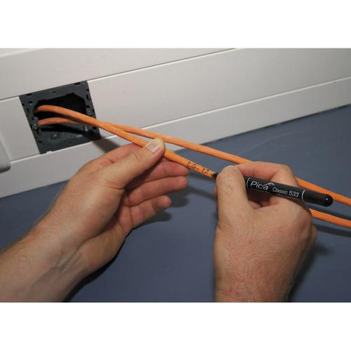 Pica Classic 534/46 permanent pen medium 1.0 mm zwart PI53446 product photo https://media.isero.nl/Isero-IseroNL-Site/images/L/2594001_1.jpg L