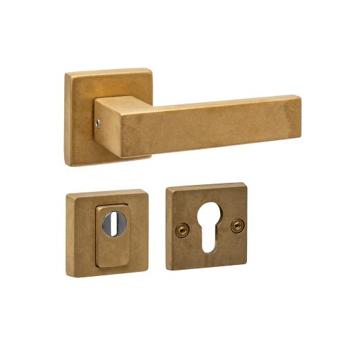 Deurkruk Amsterdam SKG3 vh-rozetten PVD messing getrommeld met massieve rozetten product photo