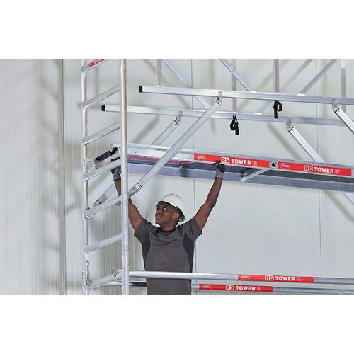 Rolsteiger hout-Deck 1.35x2.45m werkhoogte 5.2m RS Tower 32-S met 4 safe quick + 6 schoren product photo https://media.isero.nl/Isero-IseroNL-Site/images/L/2631416_2.jpg L
