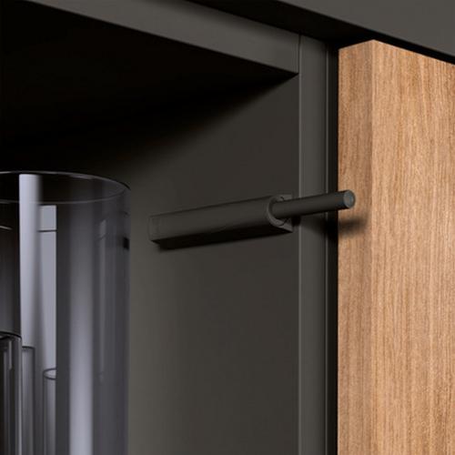 Push to open pin lange slag antraciet om op te schroeven Sensys KTG product photo https://media.isero.nl/Isero-IseroNL-Site/images/L/2850427_2.jpg L