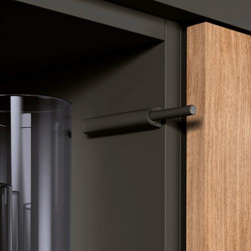 Push to open magnet lange slag antraciet om op te schroeven Sensys KTG product photo https://media.isero.nl/Isero-IseroNL-Site/images/L/2850431_2.jpg L