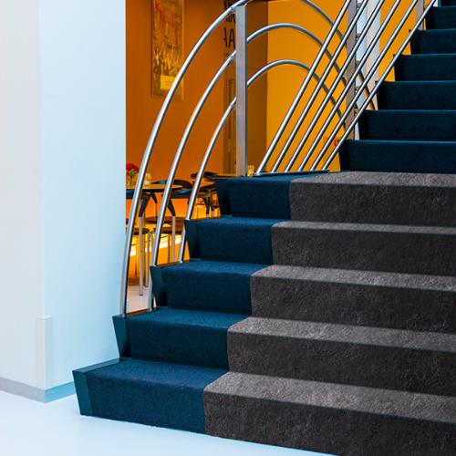 PrimaCover Afdek- tapijtvlies Carpetsaver zelfklevend 32.5m2 0.65x50m product photo https://media.isero.nl/Isero-IseroNL-Site/images/L/940672_3.jpg L