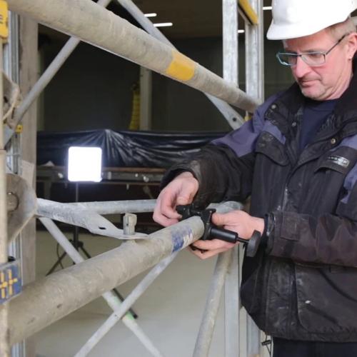 Bouwlamp LED met 5m kabel 2 contactdoos Klasse 148w 6500K 6000L IP54 Vega Lite product photo https://media.isero.nl/Isero-IseroNL-Site/images/L/A10782_3.jpg L